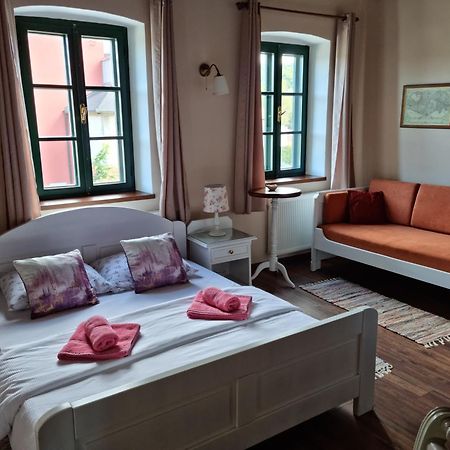 Taverna 1860 Rooms & Apartments Donja Zelina Esterno foto